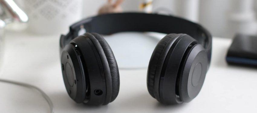 9 Best Wireless Headphones in 2020 Reviewed – Solid Guides