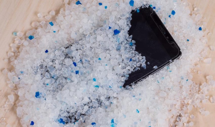 wet phone in silica
